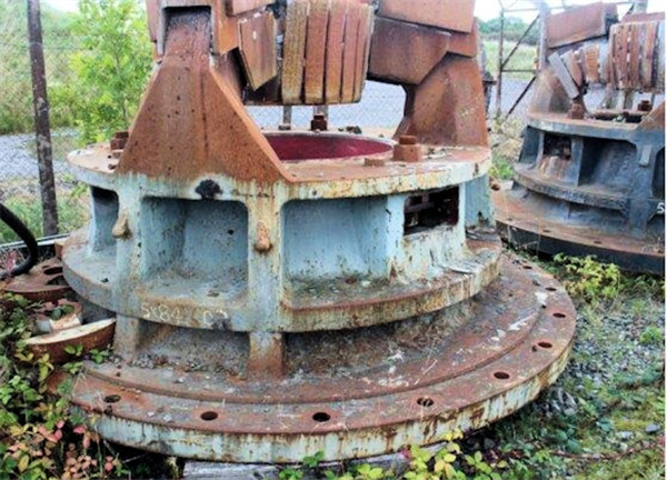 Allis Chalmers 84" Hydrocone Crusher)